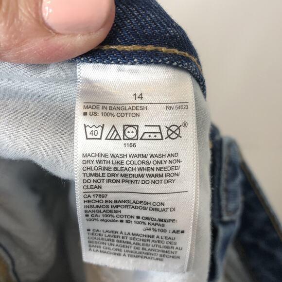 Old Navy Women's High-Rise Cropped Dad Jeans in Petunia Size 14 - Picture 6 of 8